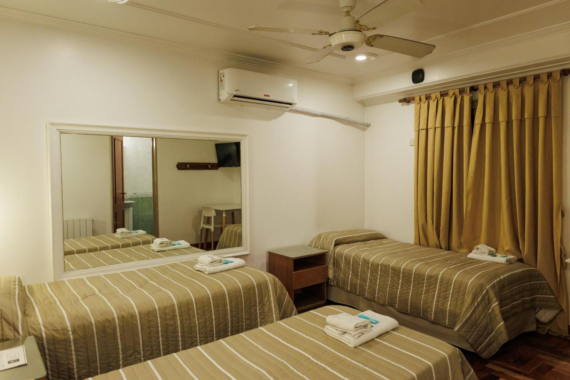 Hotel Petit 科尔多瓦 外观 照片
