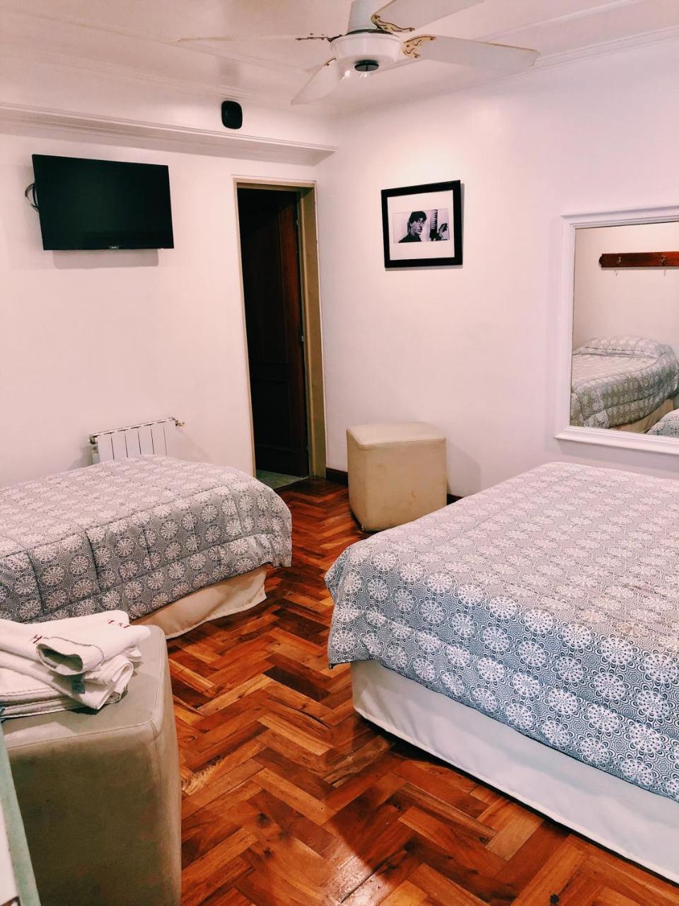 Hotel Petit 科尔多瓦 外观 照片